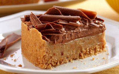 Torta de amendoim com chocolate